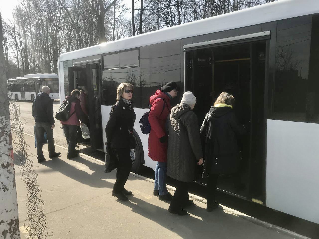 Свыше 1,5 тысяч жителей Ленинского городского округа воспользовались услугами бесплатных автобусов в Вербное воскресенье
