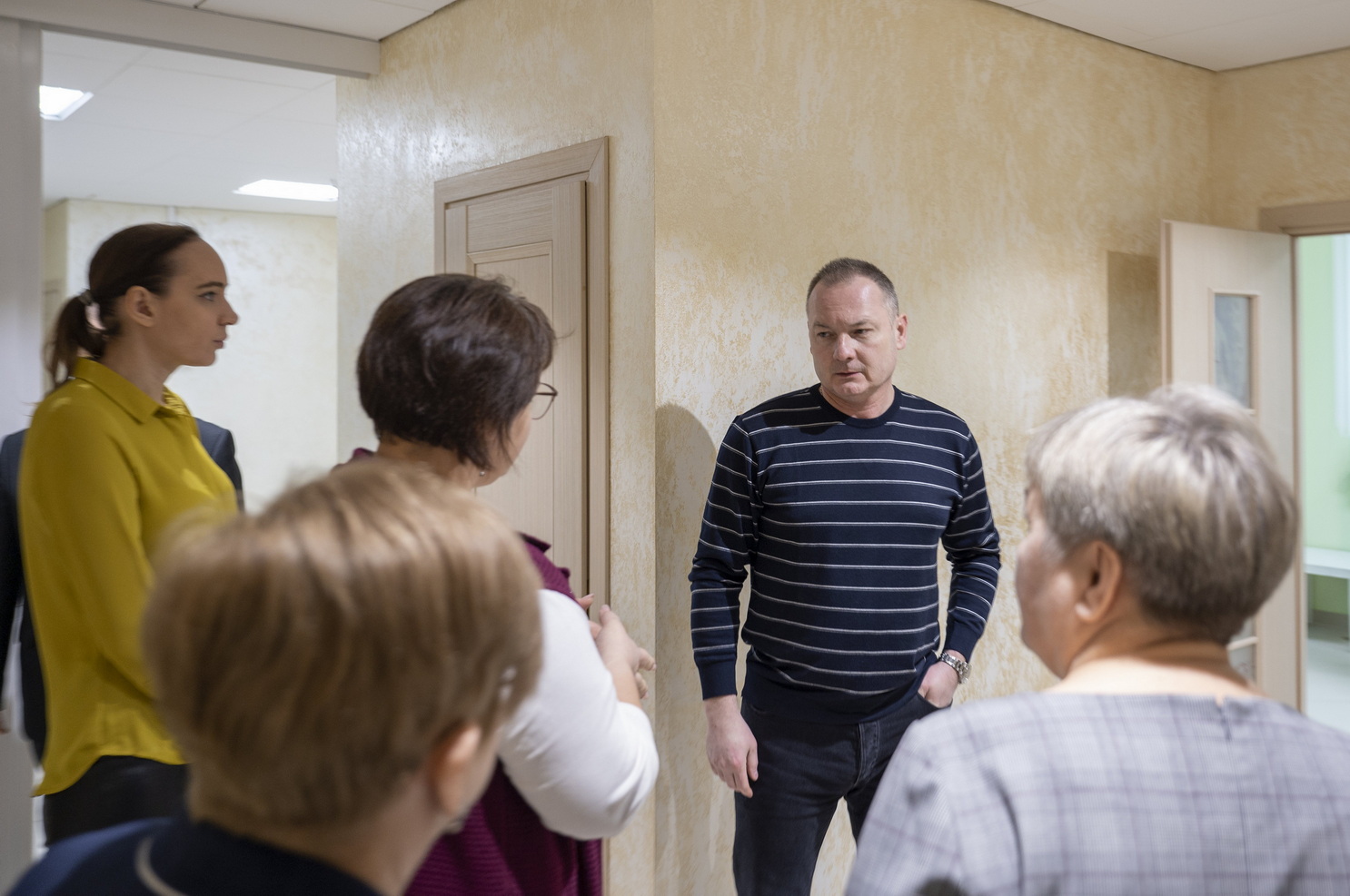 Алексей Спасский посетил муниципальный Досуговый центр «Юность», который переехал в новое помещение