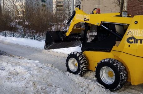 В Ленинском городском округе продолжают устранять последствия снегопадов