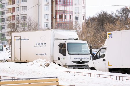 В Ленинском округе до конца года планируют убрать припаркованный коммерческий транспорт из всех жилых микрорайонов