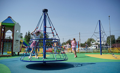 Две современные детские площадки установят ко Дню защиты детей в Ленинском округе